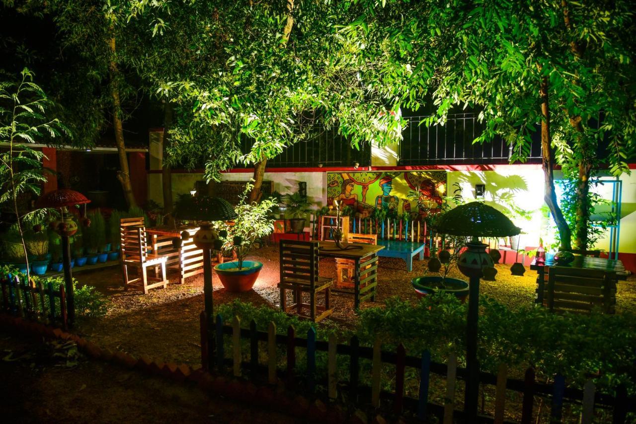 Panchobon Art Resort Shānti Niketan Exterior photo