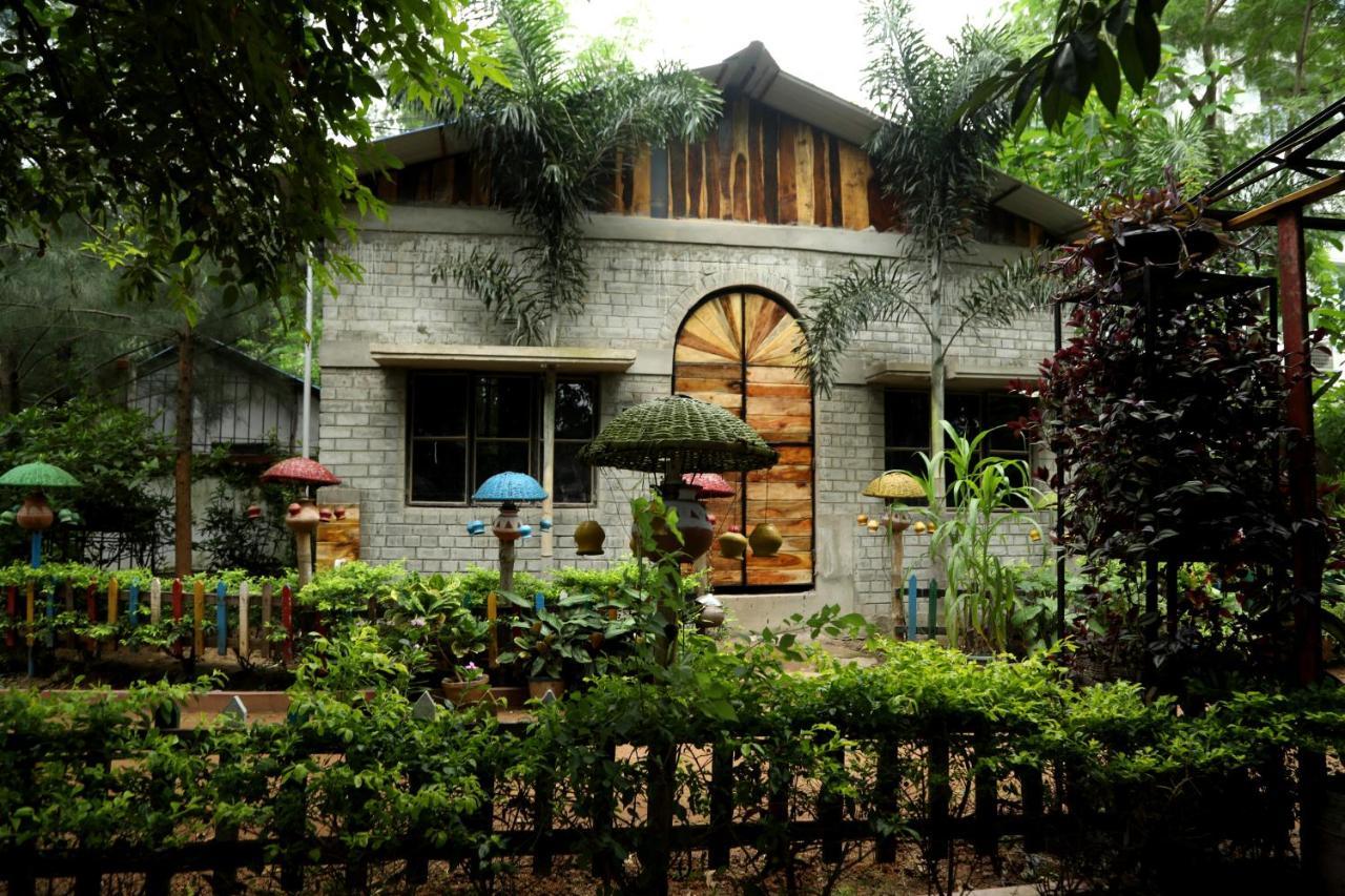 Panchobon Art Resort Shānti Niketan Exterior photo