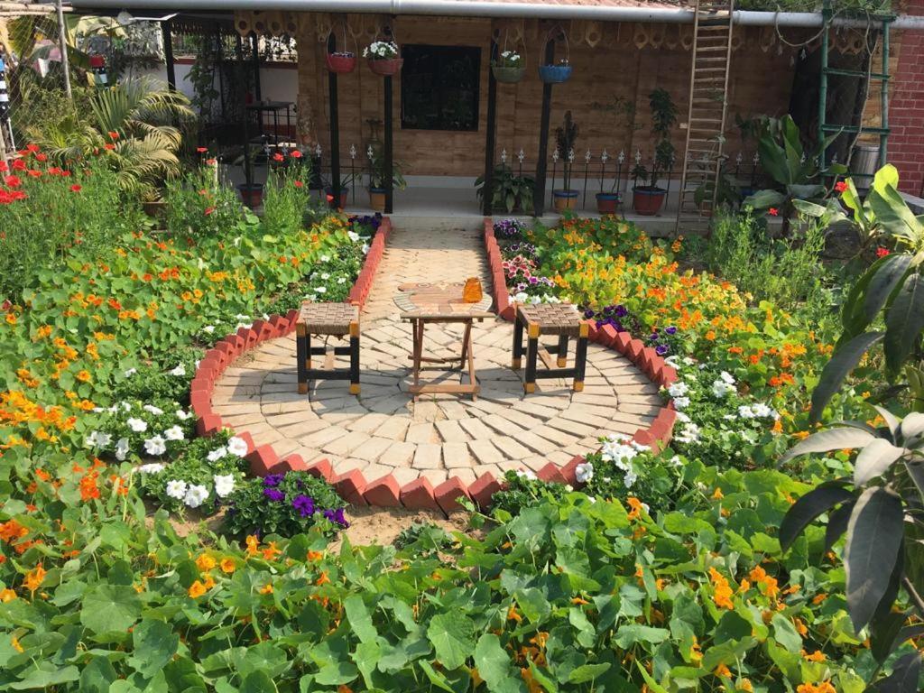 Panchobon Art Resort Shānti Niketan Exterior photo