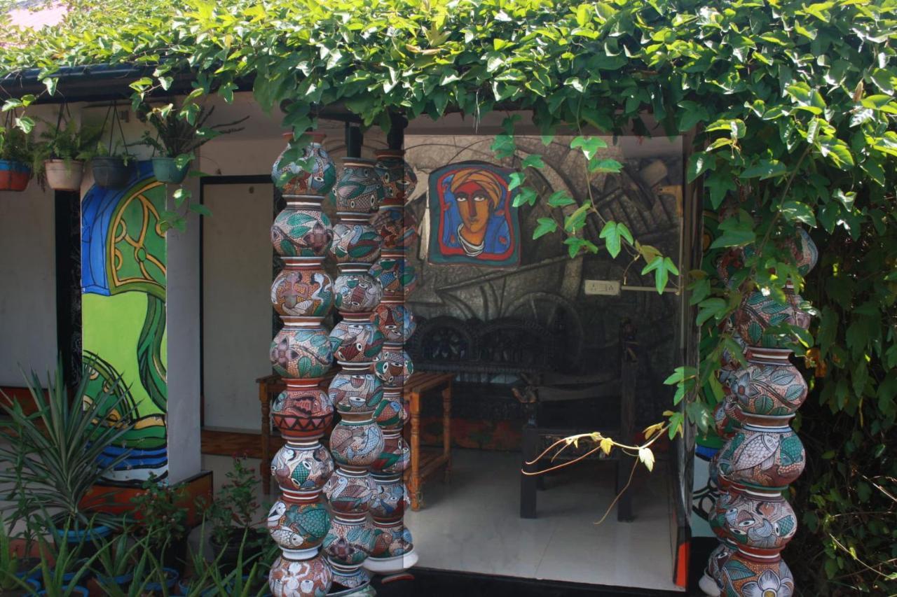 Panchobon Art Resort Shānti Niketan Exterior photo