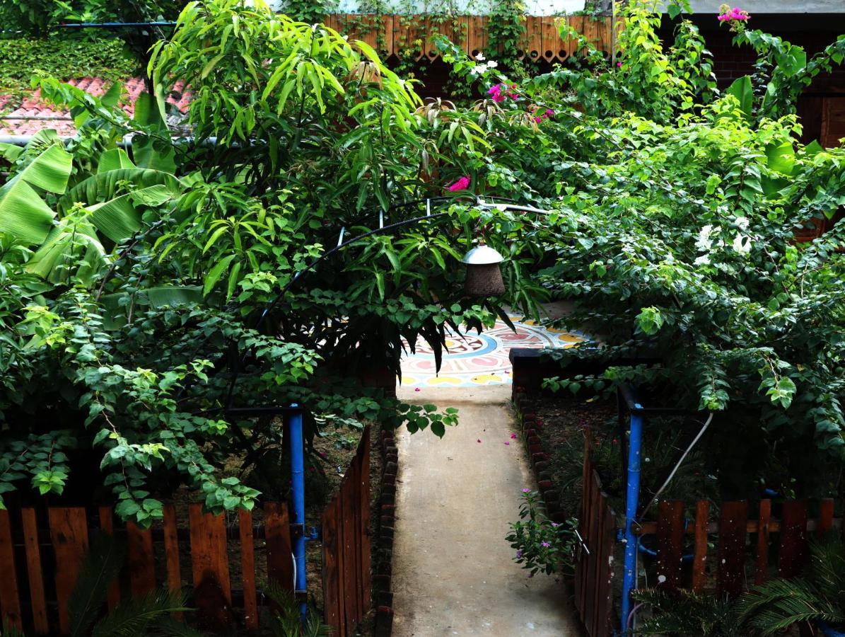 Panchobon Art Resort Shānti Niketan Exterior photo